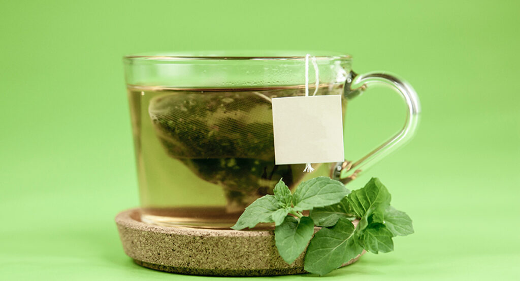 Bột trà xanh hỗ trợ tăng cường trao đổi chất